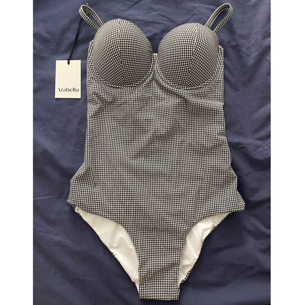 NWT Arabella 9.2.9. Timeless Check One-Piece Swim